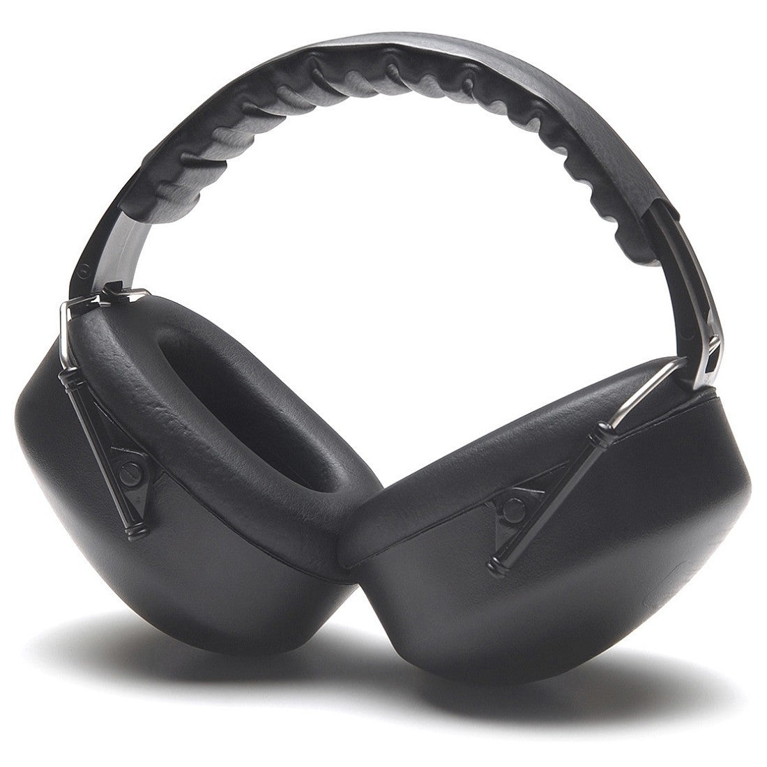 Pyramex PM3010 NRR 27dB Black Passive Earmuffs